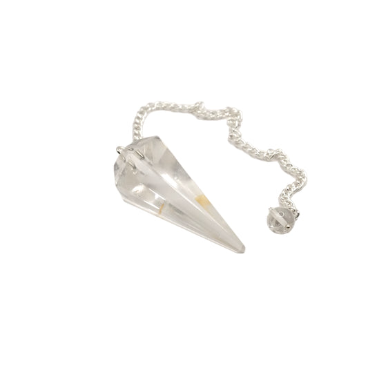 Pendule hexagonal en cristal de roche du Brésil.